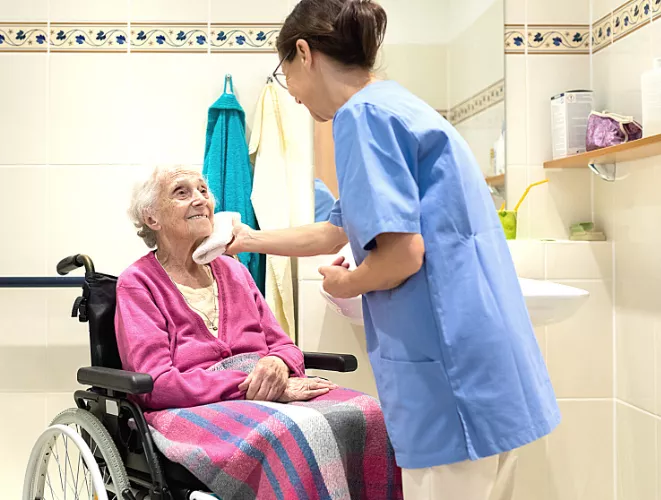 Сиделка приходящая Услуги приходящей сиделки